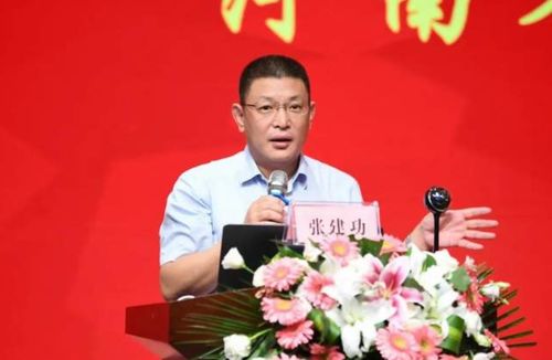 河南省腫瘤護(hù)理發(fā)展高峰論壇在鄭州舉辦，聚焦互聯(lián)網(wǎng)數(shù)據(jù)服務(wù)新趨勢(shì)